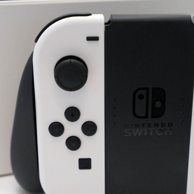 Nintendo Switch OLED (White)