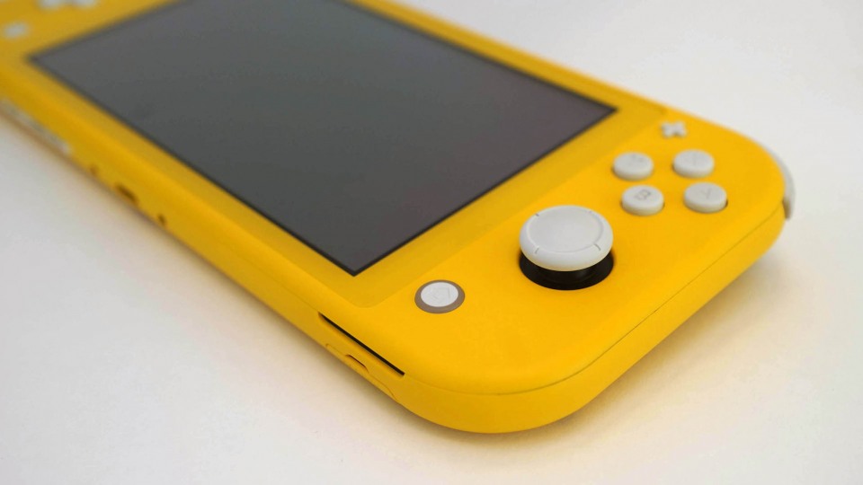 Nintendo Switch Lite (Yellow)